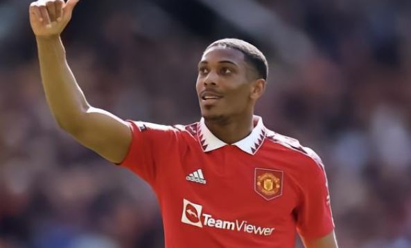 意媒：尤文希望3000万欧卖冈萨雷斯，正在等待沙特俱乐部报价.