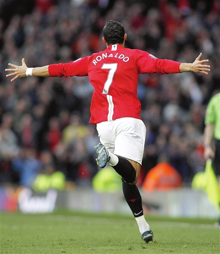 凭借稳固的 凭借稳固的